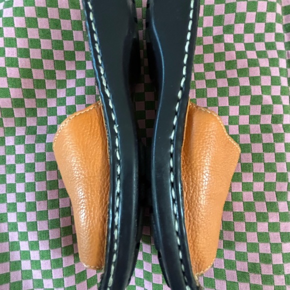 Naturalizer Leather Slides - Picture 9 of 9